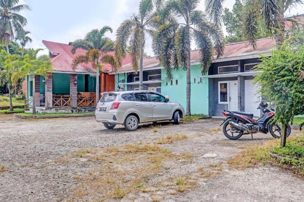 Oyo 90483 Homestay Permata Syariah Bangko Exterior photo